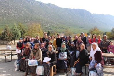 'Hijyen Sağlıktır' Projesi 26 Farklı Kırsal Bölgedeki 2 Bin Kadına Ulaştı