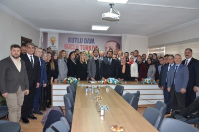 AK Parti Balıkesir İl Yönetimi Tanıtıldı