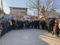 JANDARMA KOMUTANI - Çiftlik Mahallesinde Huzur Toplantısı