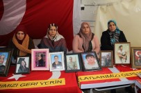 KAR YAĞıŞı - HDP Önündeki Ailelerin Evlat Nöbeti 138'İnci Gününde