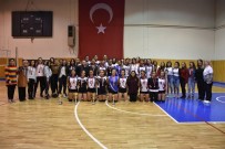 LOKMAN HEKIM - Isparta Spor Lisesi'nden Filede Çifte Şampiyonluk