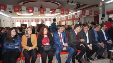 Sarıgöl CHP'de Yeni Başkan Eryılmaz Oldu