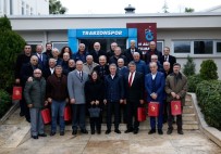 AHMET AĞAOĞLU - Trabzon'da 45 Yıl Sonra Bir Araya Geldiler