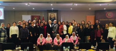 'Yerel Kalkınmada Kadının Rolü' Paneli