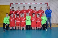 Anadolu Üniversitesi Kadın Hentbol Takımı Ligin İkinci Yarısına Galibiyetle Başladı