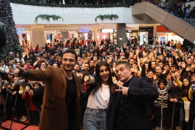 'Baba Parası' Filmine İzmir'de Özel Gala