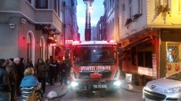 TARLABAŞı - Beyoğlu'nda 4 Katlı Apart Otelde Korkutan Yangın