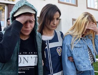 Gasp parasıyla saç boyatıp, alem yaptılar