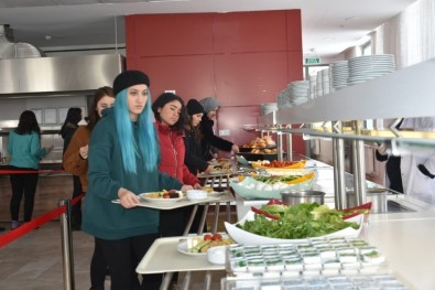 İletişim Ve Sinema Öğrencileri Erzurum'da Buluşuyor