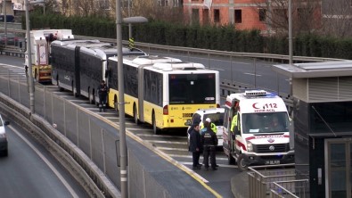 Okmeydanı'nda Metrobüs Kazası Açıklaması 1 Yaralı