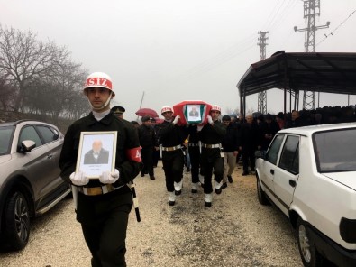 Kore Gazisi Askeri Törenle Son Yolculuğuna Uğurlandı