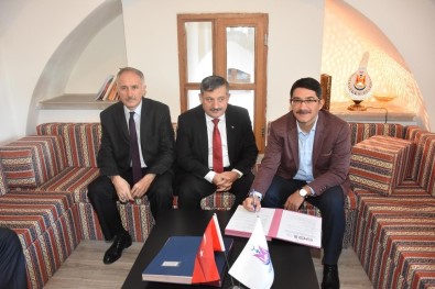 Şehzadeler'den Selimşahlar'a Halı Saha