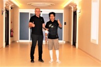 REFERANS - Afrika'da Ölümden Döndü, Bursa'da Ayağa Kalktı