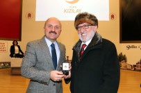KAN BAĞıŞı - Kızılay'dan Amasya'daki Düzenli Kan Bağışçılarına Madalya