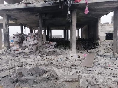 Rejim Ve Rus Uçakları Halep'e Saldırdı Açıklaması 2 Ölü, 5 Yaralı