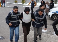 ÇELİK YELEK - Karaman'daki Cinayetle İlgili 2 Kişi Tutuklandı