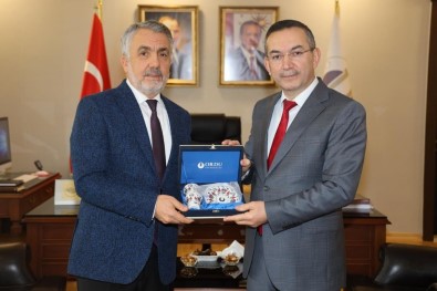 OMÜ Rektörü ODÜ'de