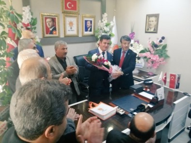 Türkmenoğlu'ndan Yeni İlçe Başkanlarına 'Hayırlı Olsun' Ziyareti