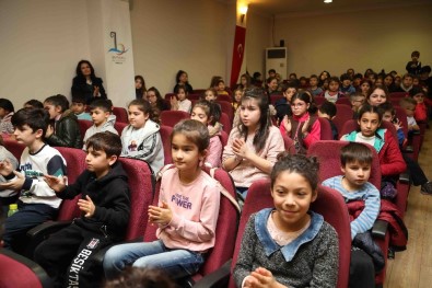 Bayraklı'da Çocuklara Sömestr Eğlencesi