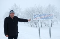 KAR KALINLIĞI - Bu Mahallede Kar Kalınlığı 1 Metre