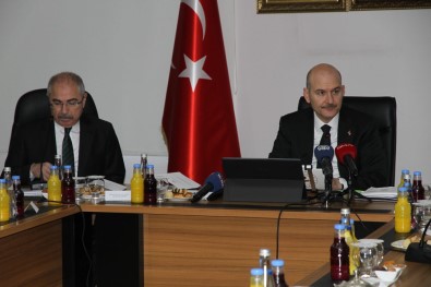 'Dicle'nin, Fırat'ın Kuzularını Uyuşturucu Çakallarına Kaptırmayalım'