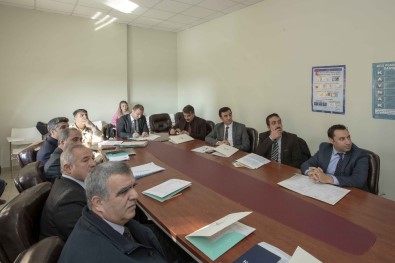 İpekyolu'nda 'Bağımlılıkla Mücadele İlçe Koordinasyon Kurulu' Toplantısı