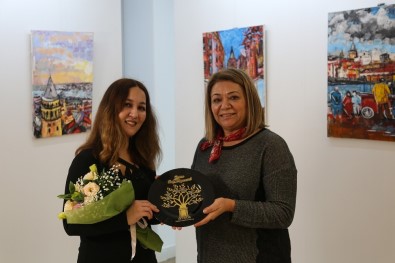 'İstanbul'un Renkleri' Sergisi Maltepe'de Açıldı