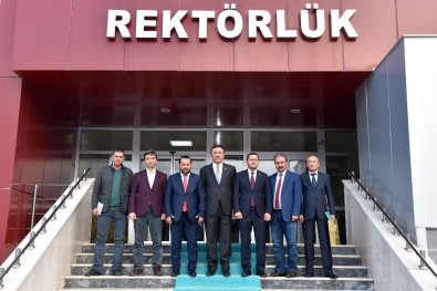Kırgızistan Ankara Büyükelçisinden Rektör Akgül'e Ziyaret
