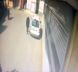 Paketçi Kapkaççıyı Bisikleti Ele Verdi