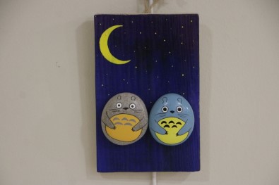 Taş Boyama Sergisi Kartallı Sanatseverler İle Buluştu