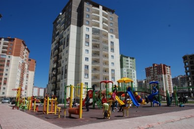 Yarıyıl Tatilinde Temiz, Güvenli Ve Donanımlı Parklar Çocukları Bekliyor