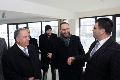 7/24 Kütüphane'ye Bakanlık Desteği