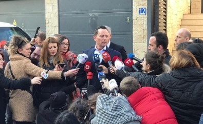 ABD Elçisinden Kosova İle Sırbistan Arasındaki İlişkileri Düzeltme Ziyareti