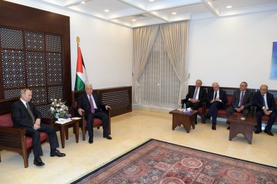 Putin, Filistin Başbakanı Mahmud Abbas İle Görüştü