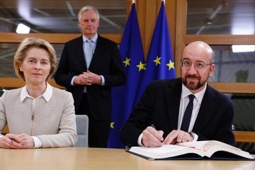 AB Başkanları, Brexit Anlaşması'nı İmzaladı