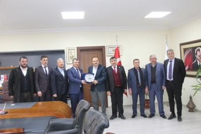 AK Parti Yerel Yönetimler Başkan Yardımcısı Abdurrahman Öz'den Emirdağ'a Ziyaret