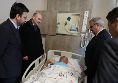 Bakan Soylu, Kaza Geçiren AK Partili Vekili Ziyaret Etti