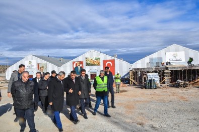 Başkan Gürkan, Yeni Kongre Ve Fuar Merkezi İnşaat Alanını İnceledi
