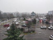 KAR YAĞıŞı - Çarşamba'da Kar Yağışı