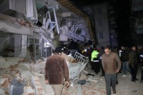 KANDILLI RASATHANESI - Elazığ'da 6.8 Büyüklüğünde Deprem