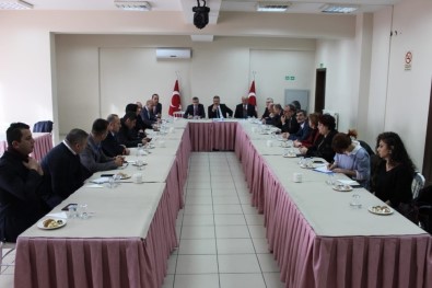 Eskişehir'de Hayat Boyu Öğrenme, Halk Eğitimi Planlama Ve İş Birliği Komisyonu Toplantısı Yapıldı