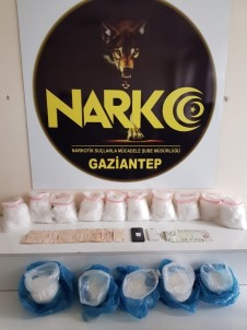 Gaziantep'te 14 Kilo Metamfetamin Ele Geçirildi