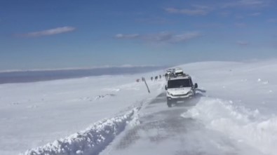 Karacadağ'a Giden Kayakçılar Mahsur Kaldı