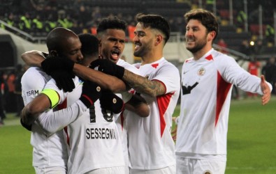 Süper Lig Açıklaması Gençlerbirliği Açıklaması 1 - Gaziantep FK Açıklaması 0 (Maç Sonucu)