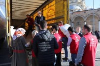 DEPREM BÖLGESİ - 6 Yaşındaki Muhammet Depremzedeler İçin Giydiği Montu Gönderdi