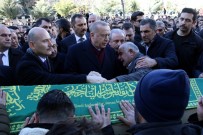 MUHAMMED SALİH - Cumhurbaşkanı Erdoğan, Depremde Hayatını Kaybeden Anne Ve Oğlunun Cenaze Törenine Katıldı
