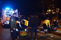 BERFIN - Otomobil Önüne Çıkan Motosiklete Çarptı Açıklaması 2 Yaralı