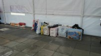 AMASYA VALİSİ - Amasya'dan Deprem Bölgesine 3 Tır Yardım Malzemesi Gönderildi