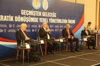 SIVIL TOPLUM KURULUŞU - Başkan Kurt, Mezitli Belediyesi Tarafından Düzenlenen Panelde Konuştu