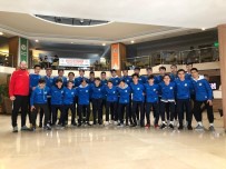 İZMIR MARŞı - Buca'nın Genç Sporcularına 5 Yıldızlı Moral
